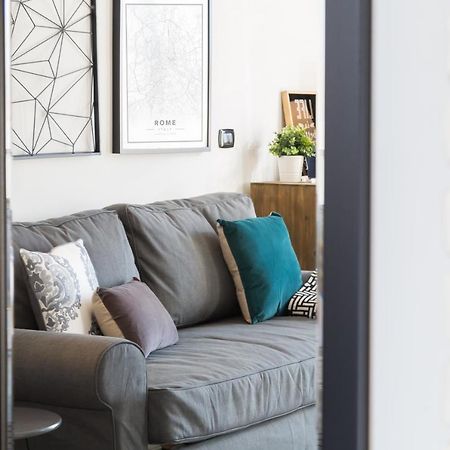 Bmga L Glam Industrial 3-Bed Apartment In Termini Roma Esterno foto