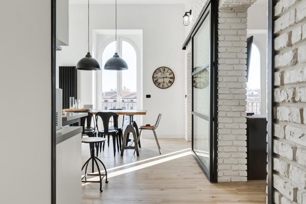 Bmga L Glam Industrial 3-Bed Apartment In Termini Roma Esterno foto