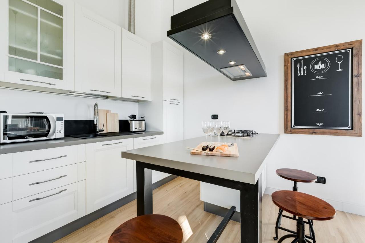 Bmga L Glam Industrial 3-Bed Apartment In Termini Roma Esterno foto