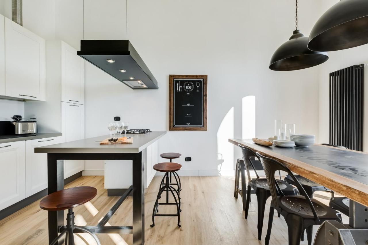 Bmga L Glam Industrial 3-Bed Apartment In Termini Roma Esterno foto